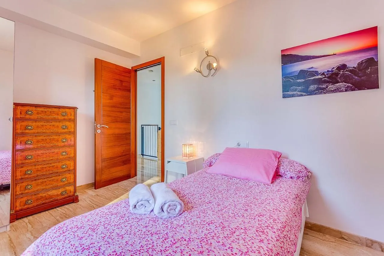 Villa De Les Aguiles Alcudia  0*, Alcudia (Mallorca) Hiszpania